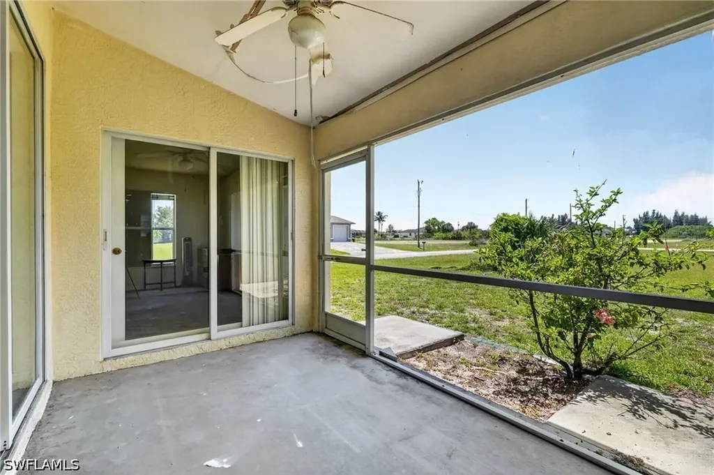 2900 NW 9th Street Cape Coral FL 33993
