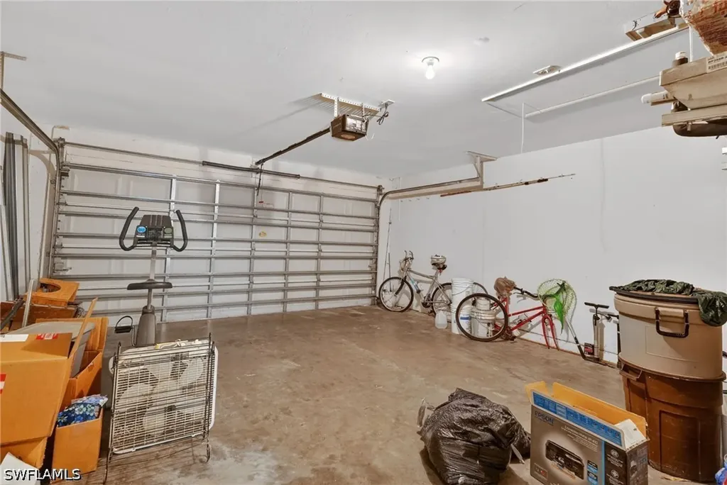 2900 NW 9th Street Cape Coral FL 33993