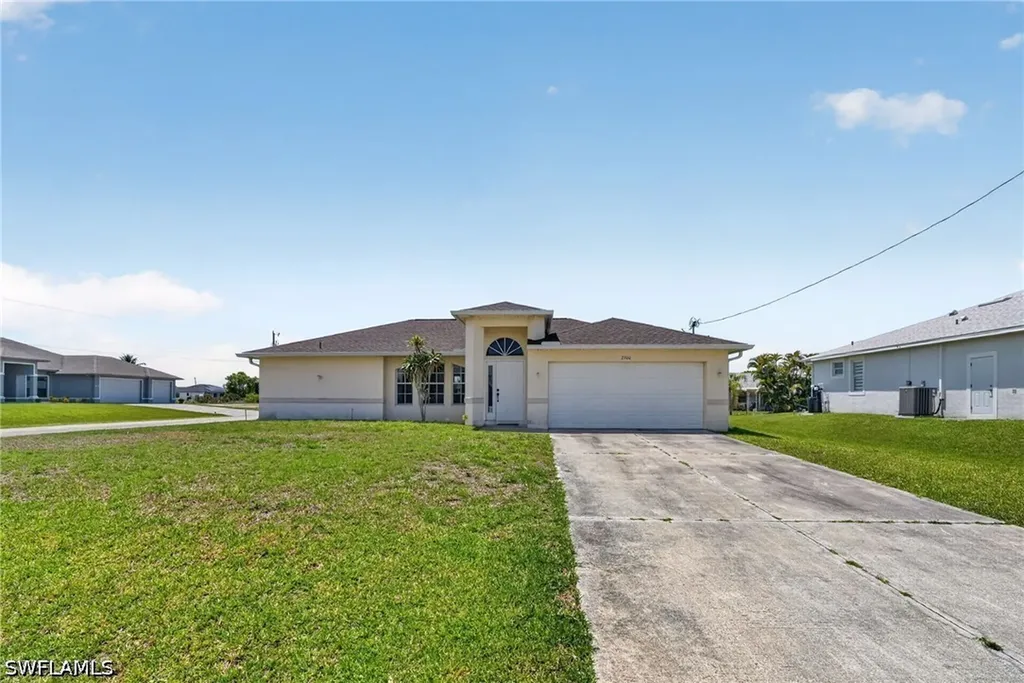 2900 NW 9th Street Cape Coral FL 33993