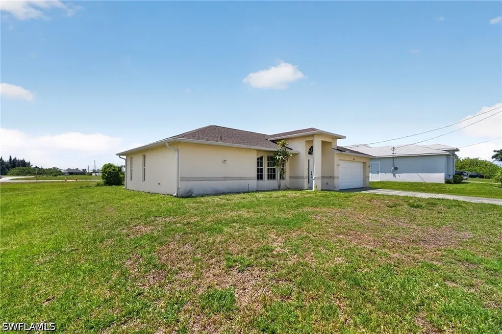 2900 NW 9th Street Cape Coral FL 33993