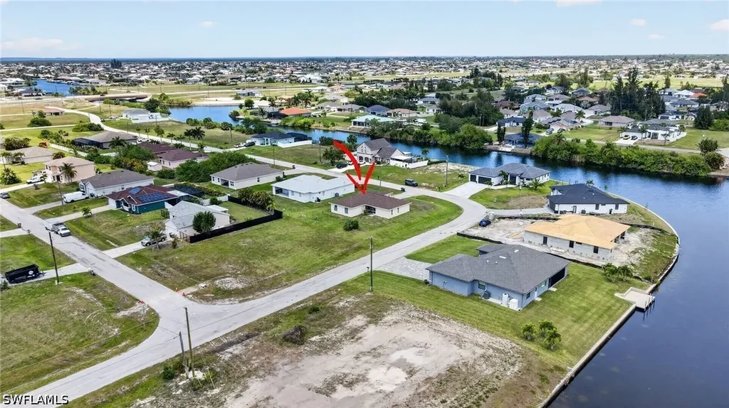 2900 NW 9th Street Cape Coral FL 33993