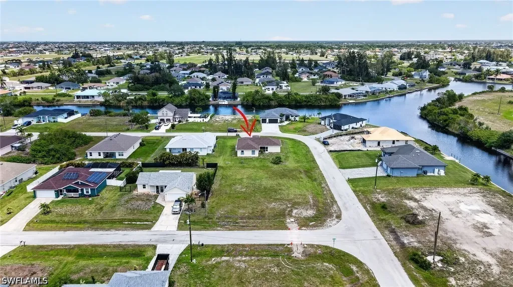 2900 NW 9th Street Cape Coral FL 33993