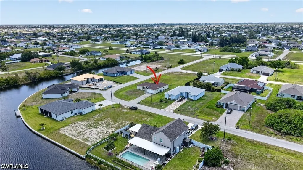 2900 NW 9th Street Cape Coral FL 33993