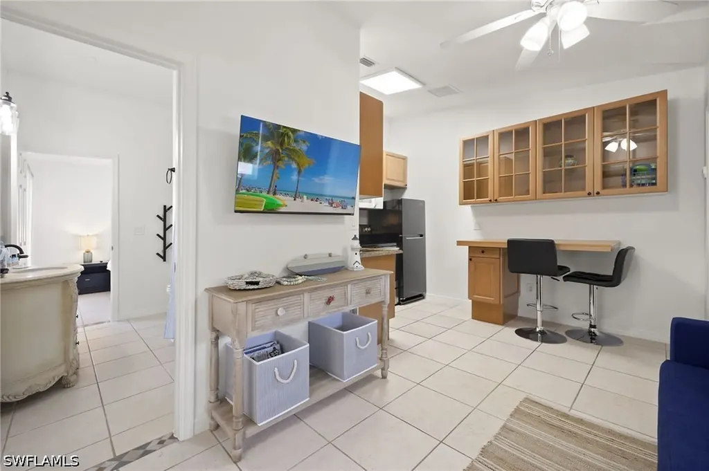 742 111th Avenue N Naples FL 34108