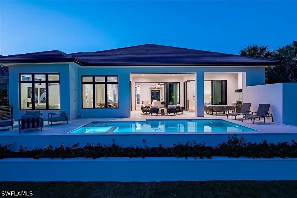 1456 Curlew Avenue Naples FL 34102