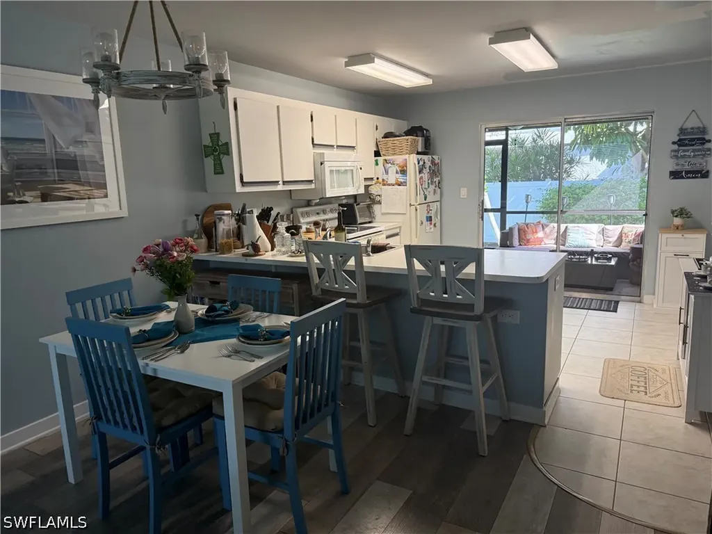 731 W Elkcam Circle Marco Island FL 34145