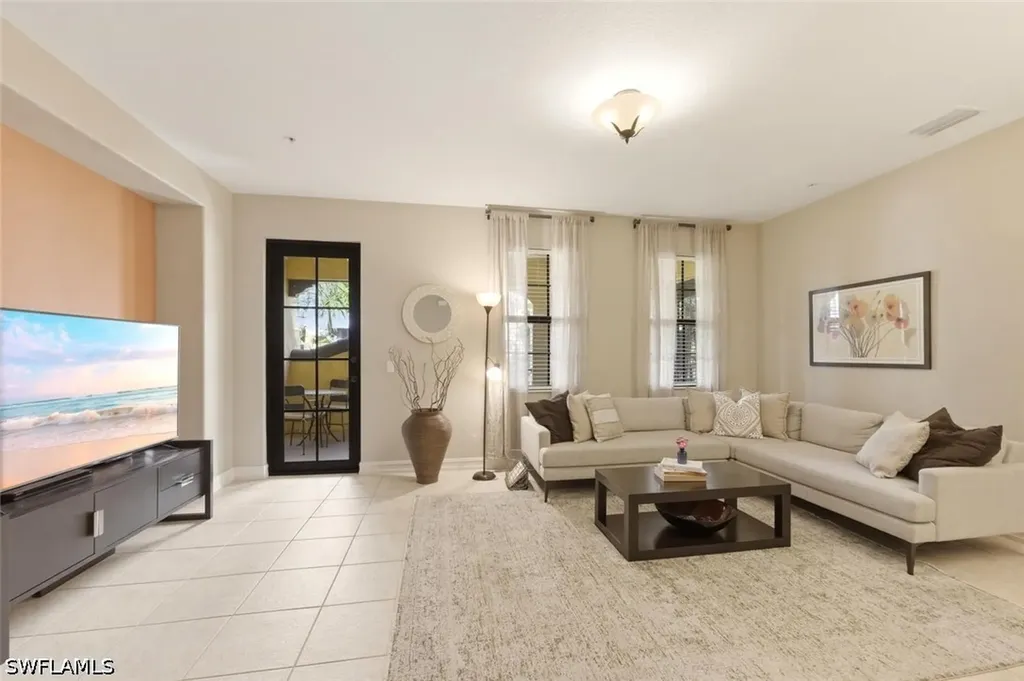 9140 Delano Street Naples FL 34113