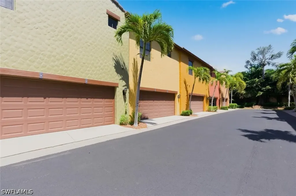 9140 Delano Street Naples FL 34113