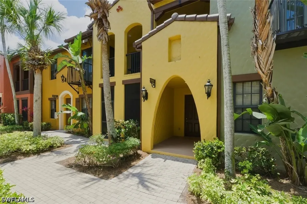 9140 Delano Street Naples FL 34113