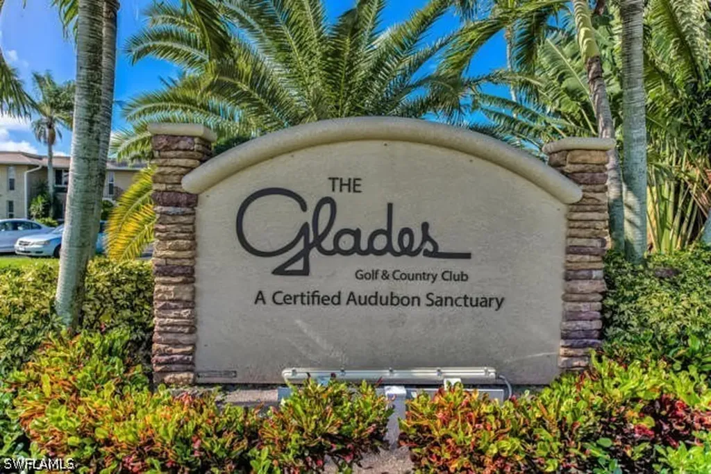 581 Teryl Road Naples FL 34112