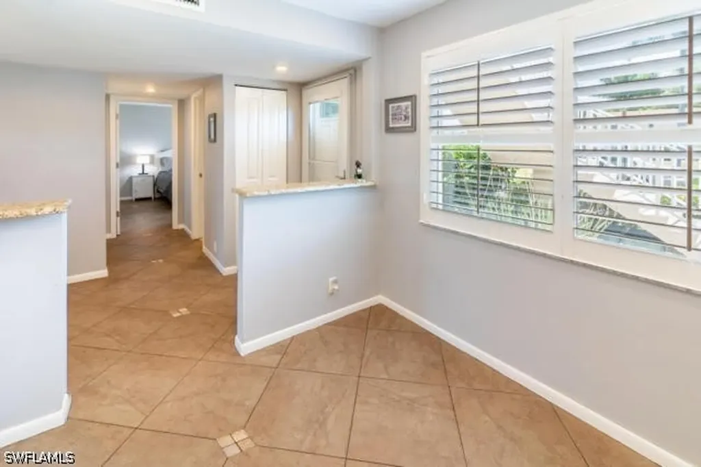 581 Teryl Road Naples FL 34112
