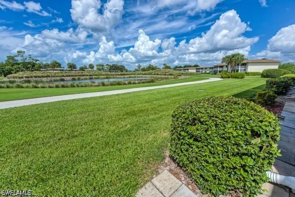 581 Teryl Road Naples FL 34112