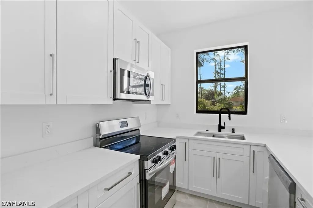 1122 Craft Street E Lehigh Acres FL 33974