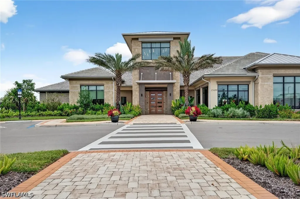 15634 Triesta Lane Naples FL 34114