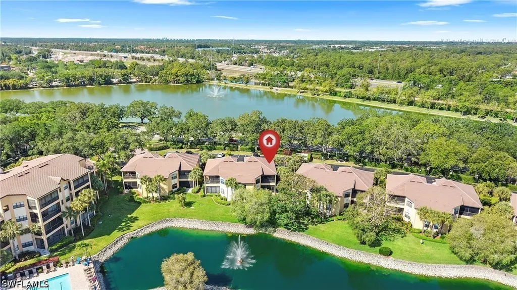 166 Vintage Circle Naples FL 34119