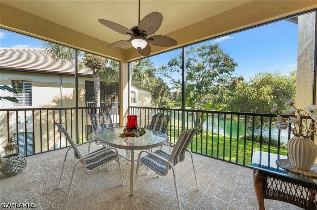 166 Vintage Circle Naples FL 34119