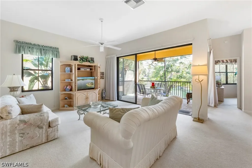 166 Vintage Circle Naples FL 34119