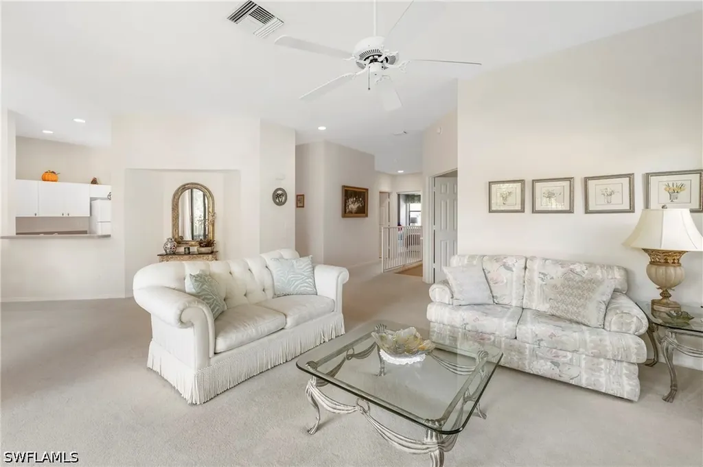 166 Vintage Circle Naples FL 34119