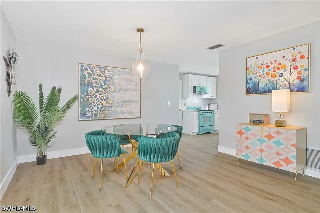 3013 SE 17th Place Cape Coral FL 33904
