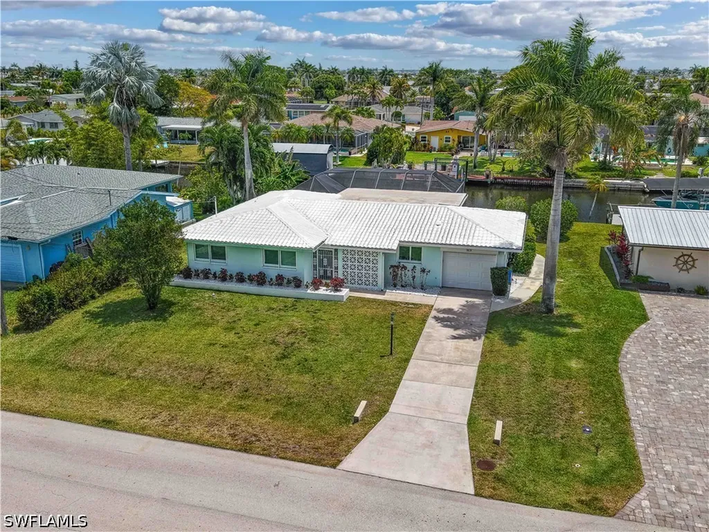 3013 SE 17th Place Cape Coral FL 33904