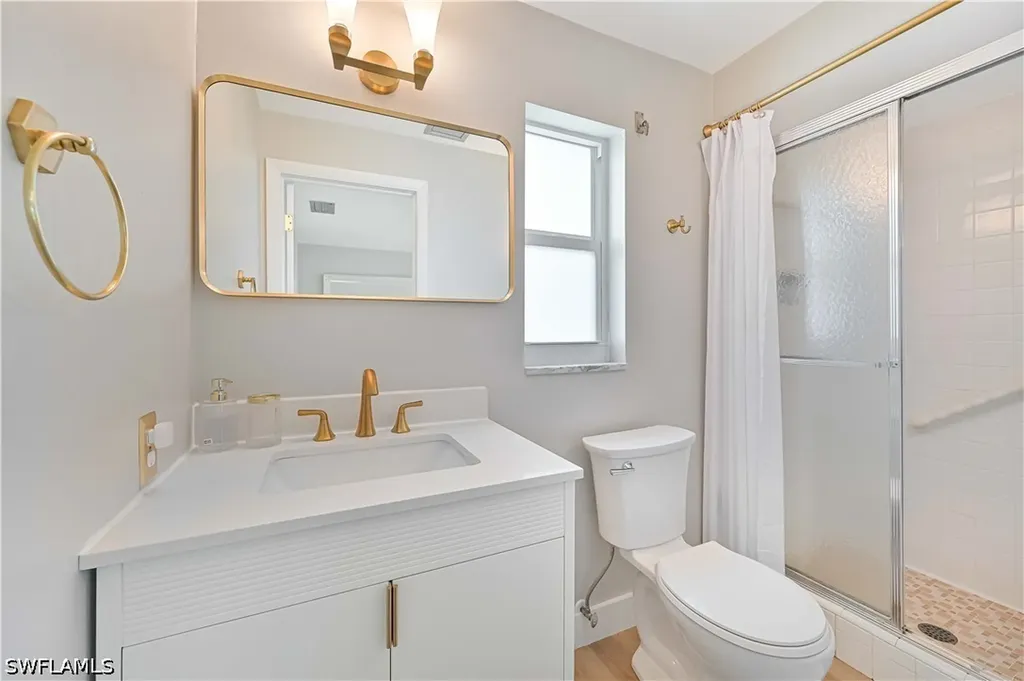 3013 SE 17th Place Cape Coral FL 33904
