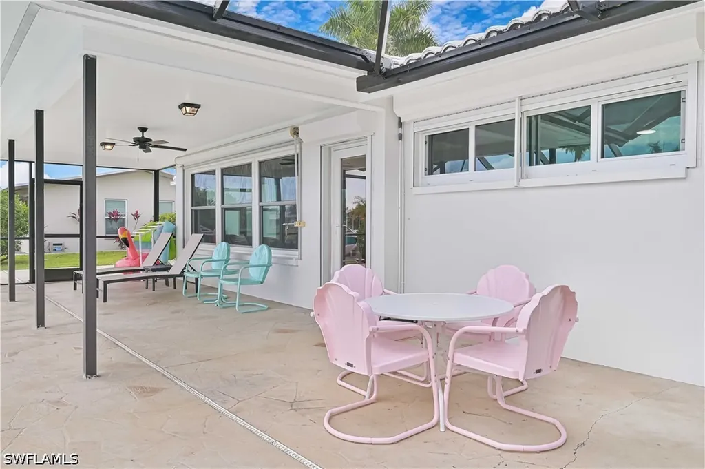 3013 SE 17th Place Cape Coral FL 33904