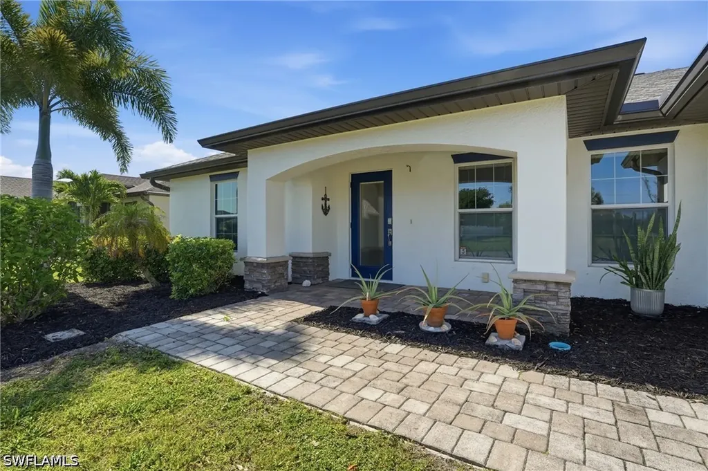 1808 SW 30th Street Cape Coral FL 33914