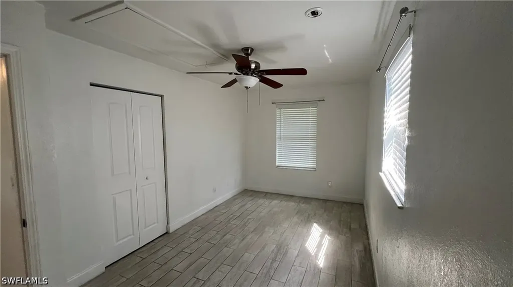 5374 Warren Street Naples FL 34113