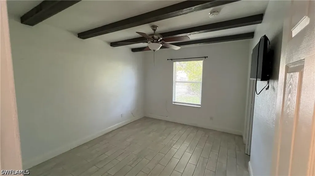 5374 Warren Street Naples FL 34113