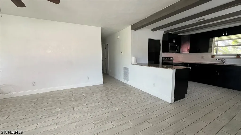 5374 Warren Street Naples FL 34113