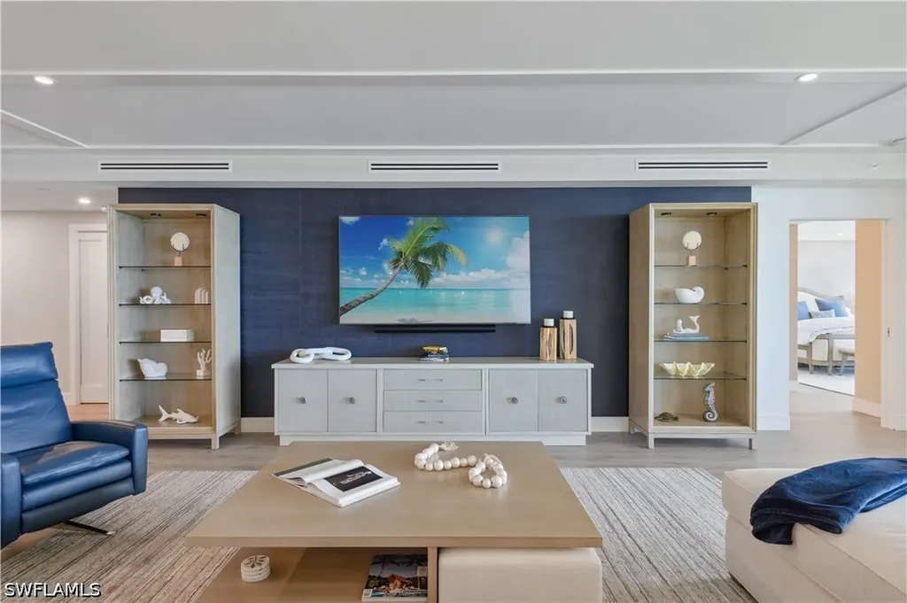 13945 Old Coast Road Naples FL 34110