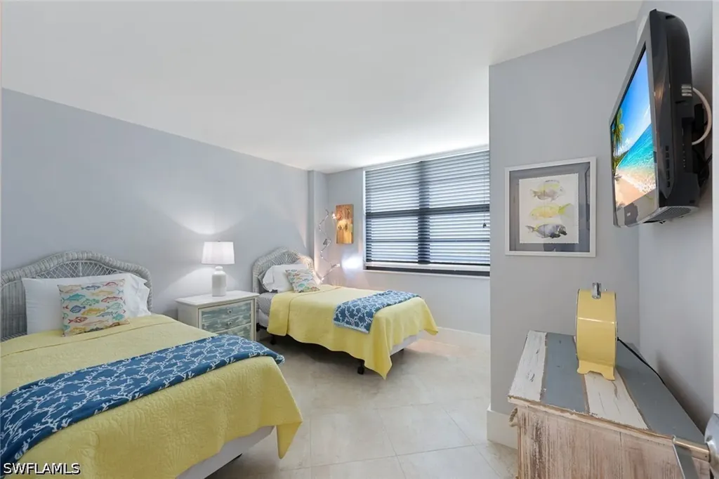 440 Seaview Court Marco Island FL 34145