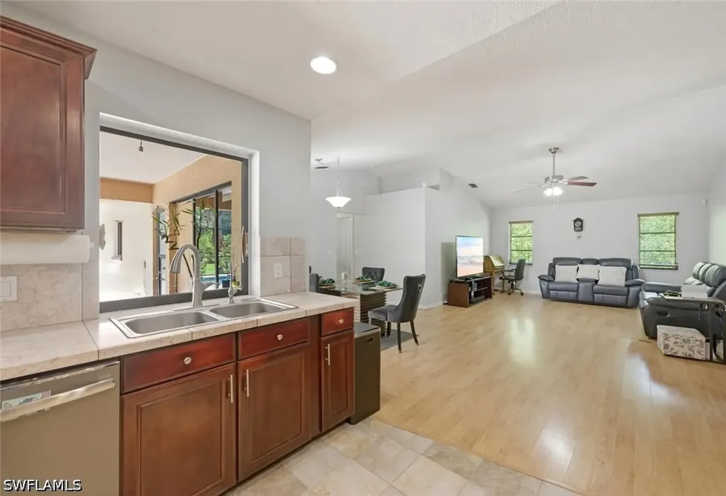 2660 16th Avenue NE Naples FL 34120