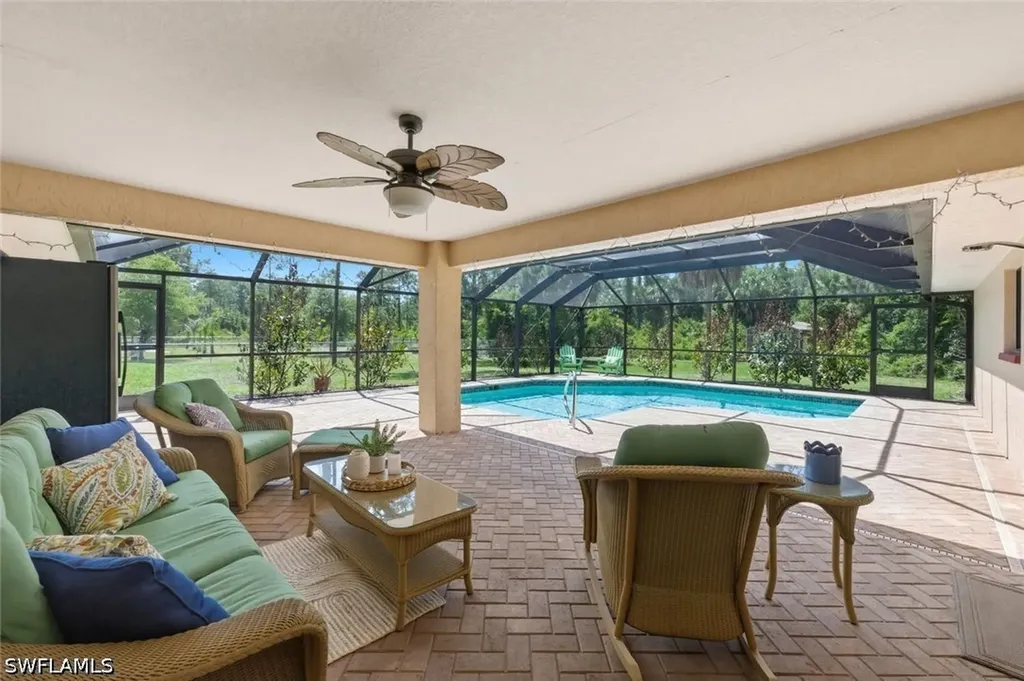 2660 16th Avenue NE Naples FL 34120