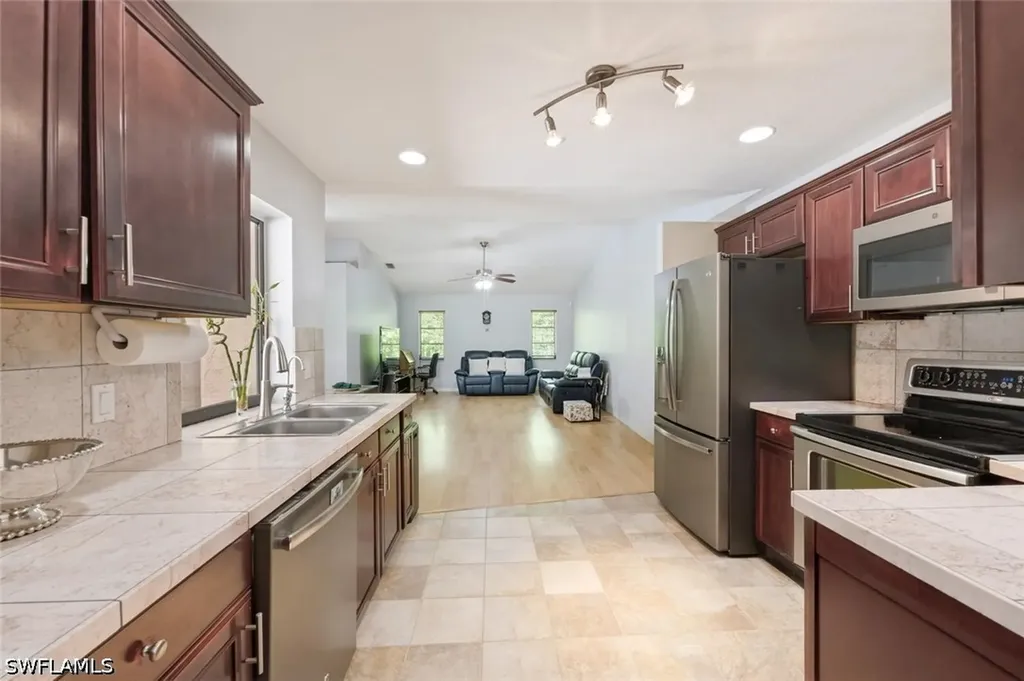 2660 16th Avenue NE Naples FL 34120