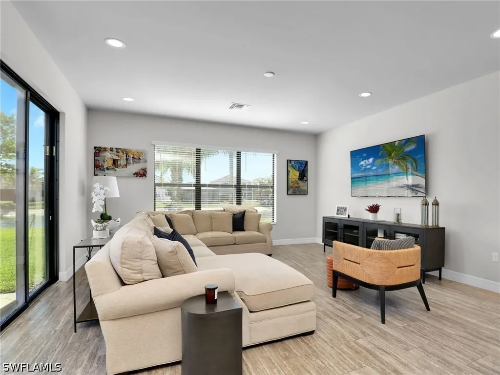 4478 Kensington Circle Naples FL 34119