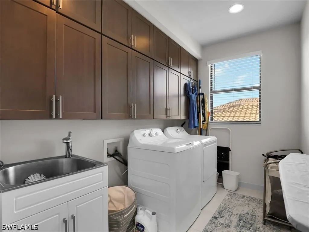 4478 Kensington Circle Naples FL 34119
