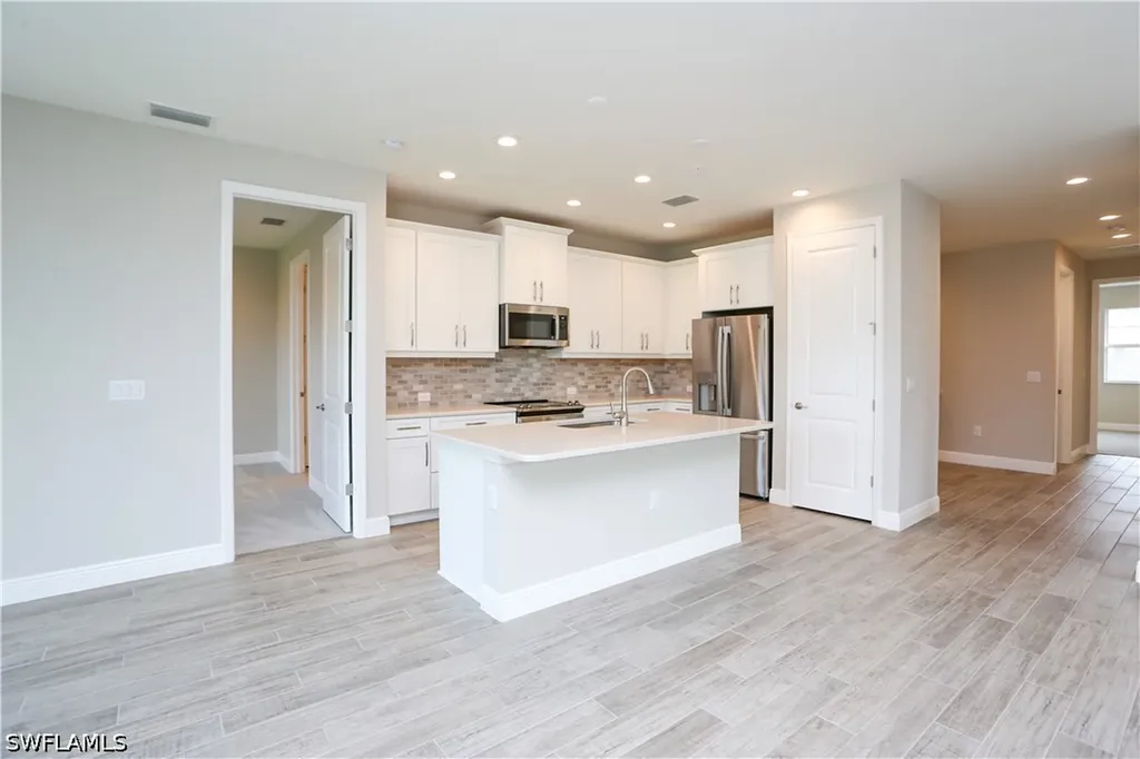 2626 Seychelles Circle Naples FL 34112