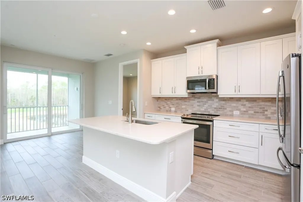 2626 Seychelles Circle Naples FL 34112