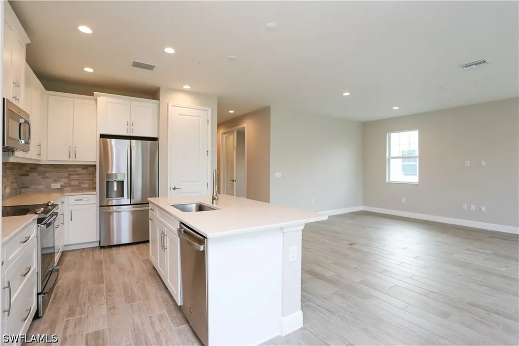 2626 Seychelles Circle Naples FL 34112