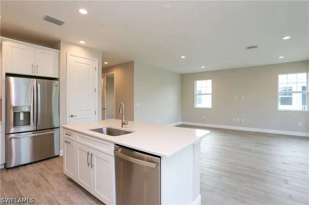 2626 Seychelles Circle Naples FL 34112