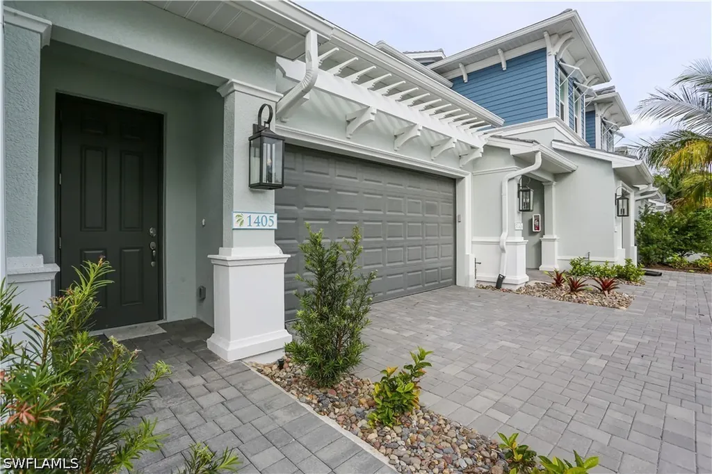 2626 Seychelles Circle Naples FL 34112