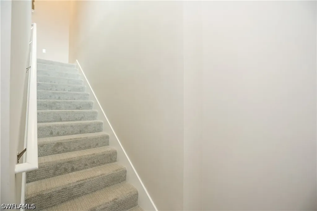 2626 Seychelles Circle Naples FL 34112