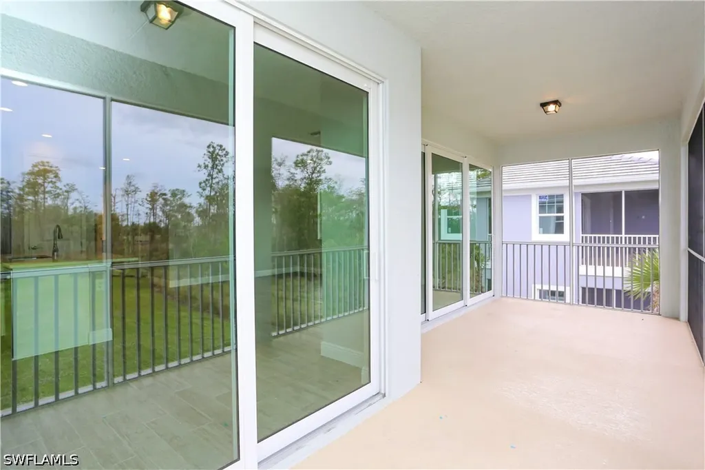 2626 Seychelles Circle Naples FL 34112