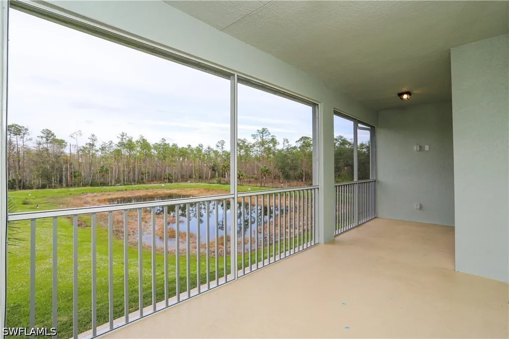 2626 Seychelles Circle Naples FL 34112