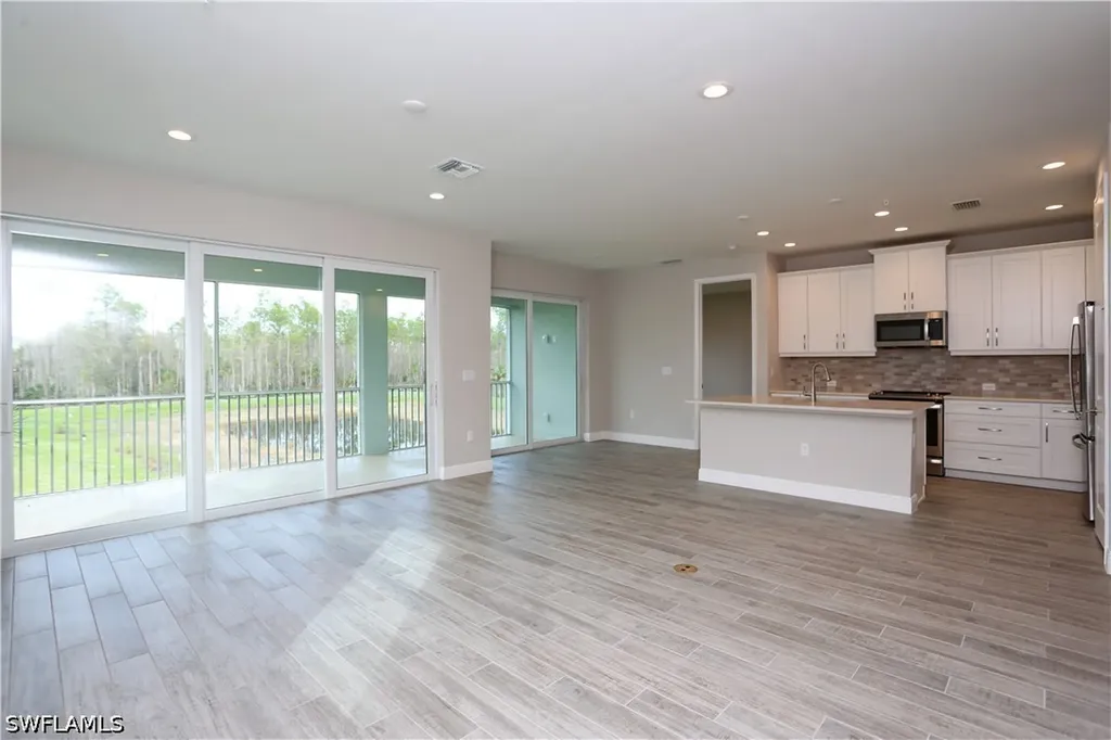 2626 Seychelles Circle Naples FL 34112