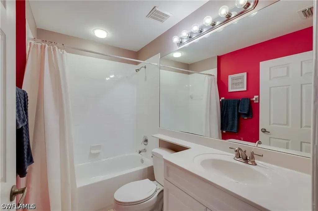 25080 Peacock Lane Naples FL 34114