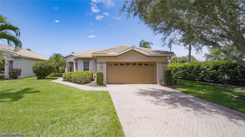 487 Preswick Lane Naples FL 34120