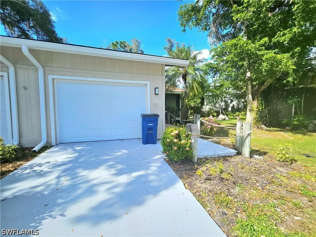 17743 Port Boca Court Fort Myers FL 33908