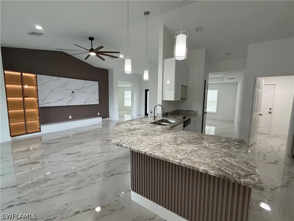 2804 46th Street SW Lehigh Acres FL 33976